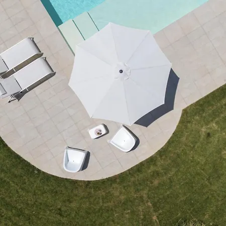 Garden In Fioretta Your Countryside Escape With Shared Pool Near Alghero Vakantiehuis *