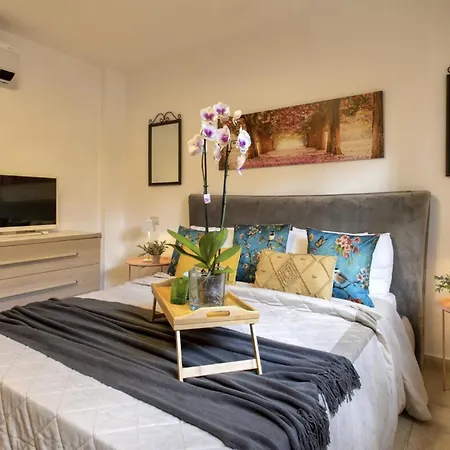 Vakantiehuis Garden In Fioretta Your Countryside Escape With Shared Pool Near Alghero