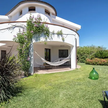 Garden In Fioretta Your Countryside Escape With Shared Pool Near Alghero Olmedo